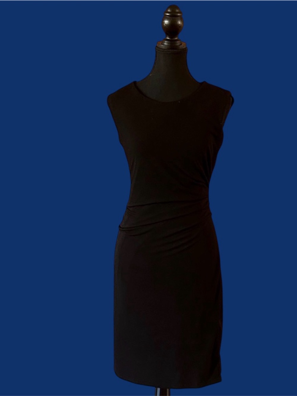 Elegant Black Sleeveless Dress